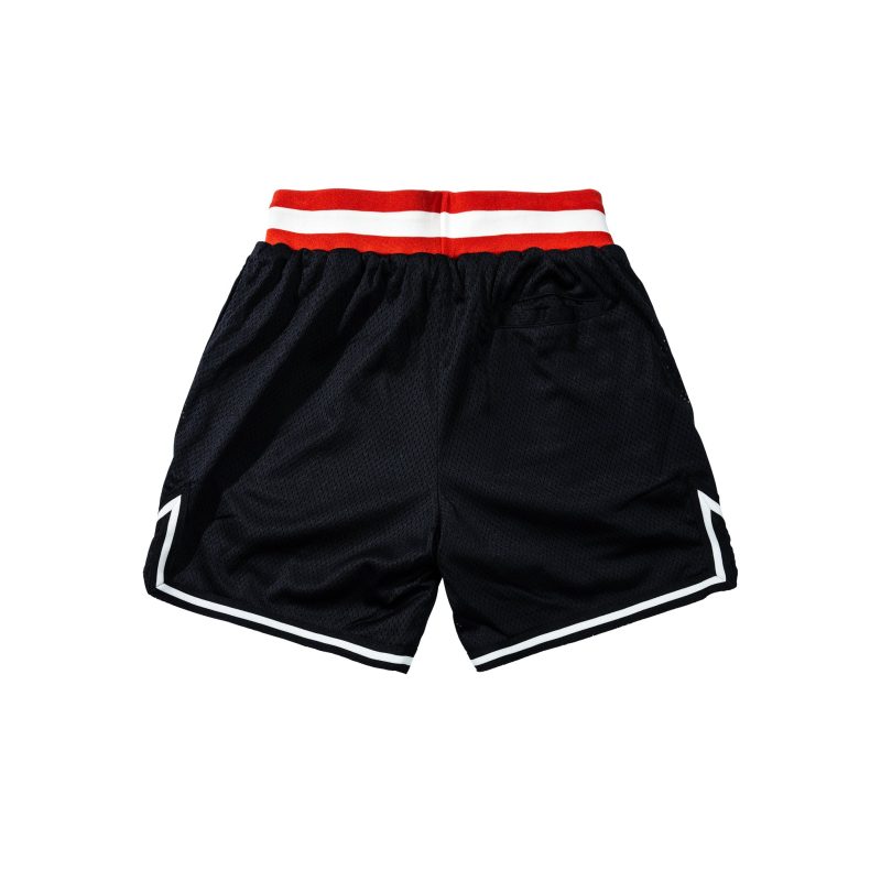 388001180 MARKETSTUDIOSGAMESHORTS BLACK 04