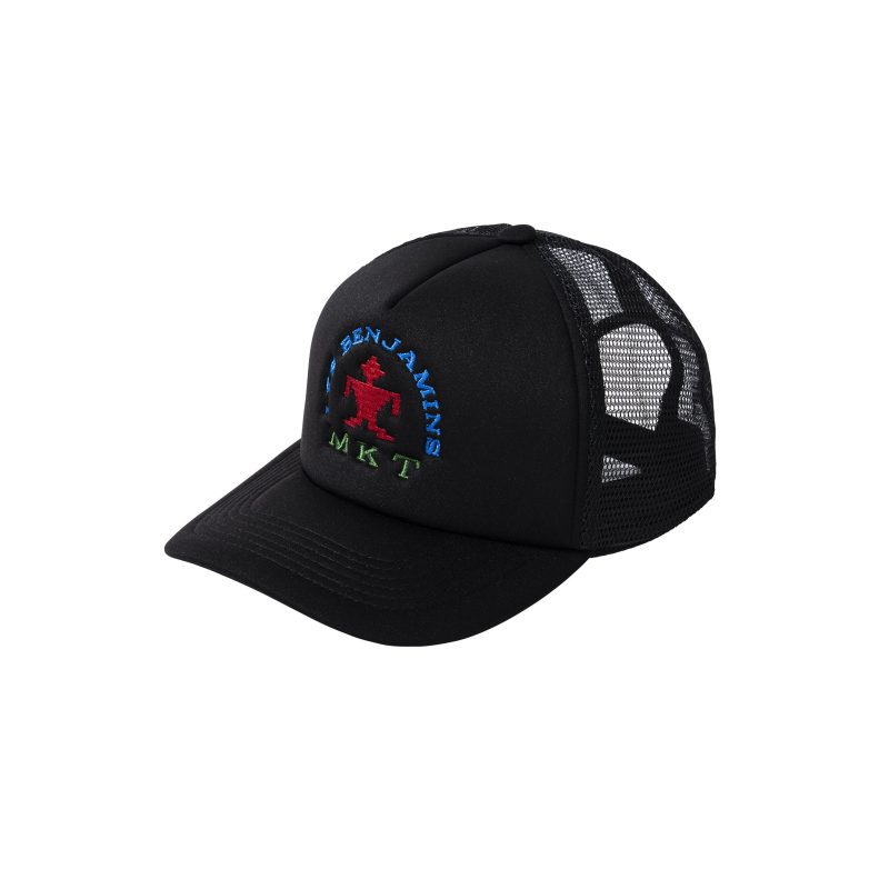 390000373 MKTTEXTILETRUCKERHAT BLACK 02