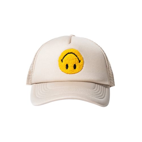 390000450 SMILEYUPSIDEDOWNTRUCKERHAT ECRU 01