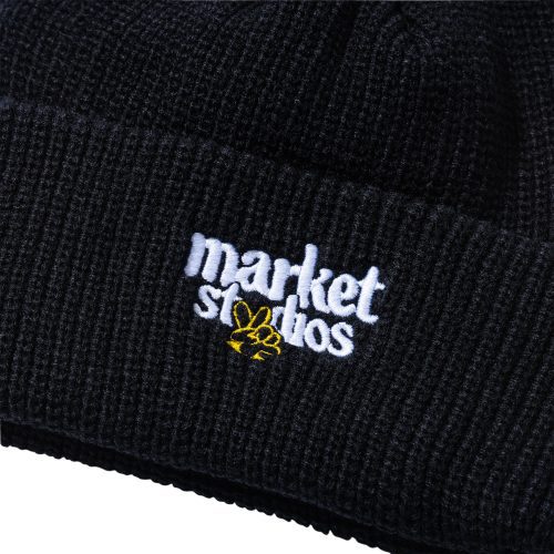 390000453 SMILEY UPSIDE DOWN BEANIE BLACK 02 d32a3a7a 9d4f 4fd9 8462 87586a216f6d